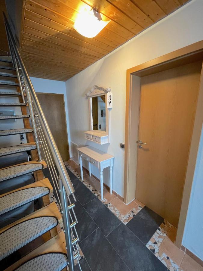 Geraeumiges Maisonette Apartment 托特莫斯 外观 照片